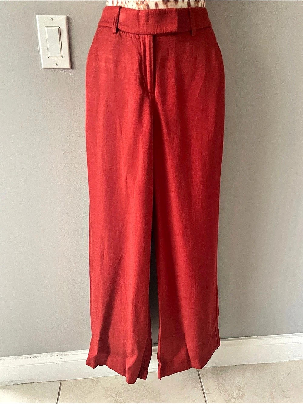 Coral Wide-Leg Pants Like New - Picture 2 of 9